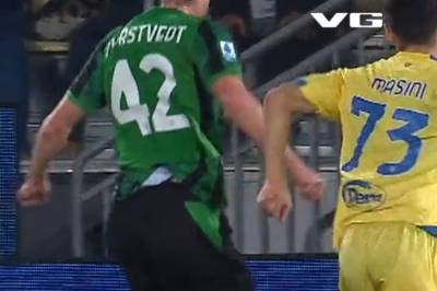 3-2: Thorstvedt, Sassuolo