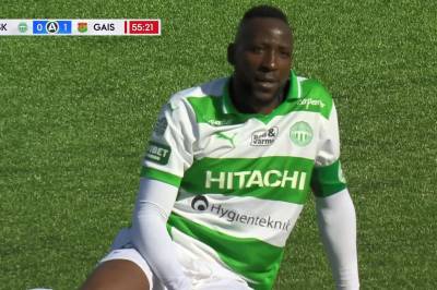 Robert Frosti Thorkelsson med mål mot Västerås