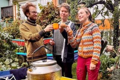 Camilla Hole Trio - Langs