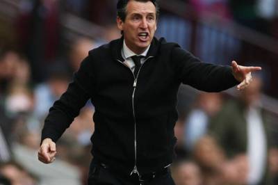 Rasende Premier League-manager i strupen på VAR-vurdering: – Galskap