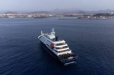 Dødelig virus på cruiseskip: Her holdes passasjerene isolert