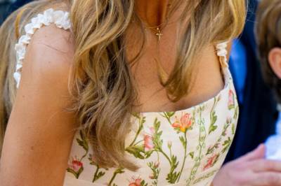 Rystet TV-kjendisen på åpen gate