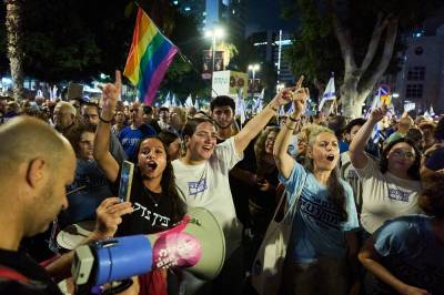 Tusenvis demonstrerer i Tel Aviv – tre dager før valget