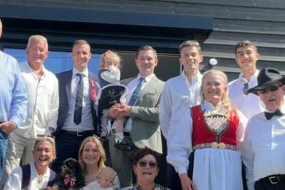 Samlet familie og venner