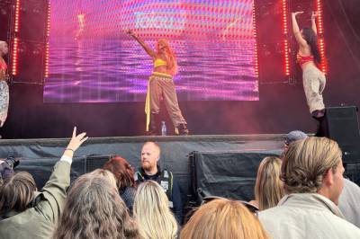 – Hei, Bergen! La oss danse!