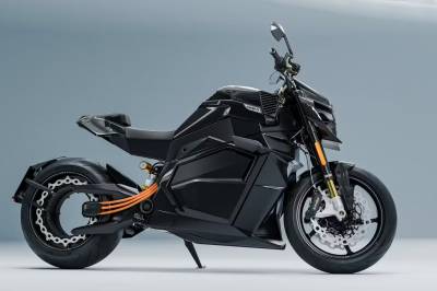 Først i verden med produksjonsklar el-MC med faststoffbatteri