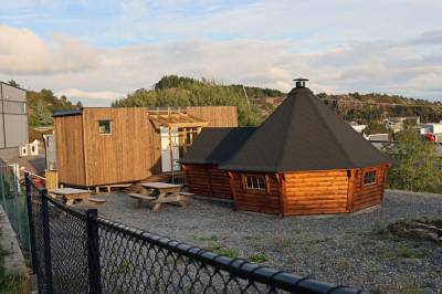 Satte opp bygg uten lov – nå sier kommunen ja