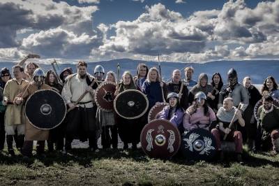 Her gjenskaper de landslagets vikingbilde