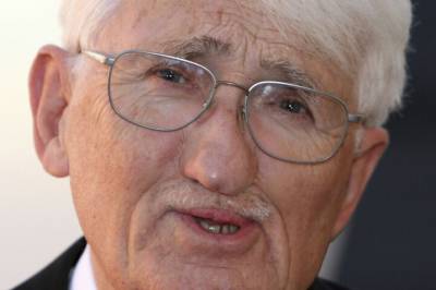 En av vår tids mest innflytelsesrike filosofer døde lørdag. Her er noen fakta om Jürgen Habermas